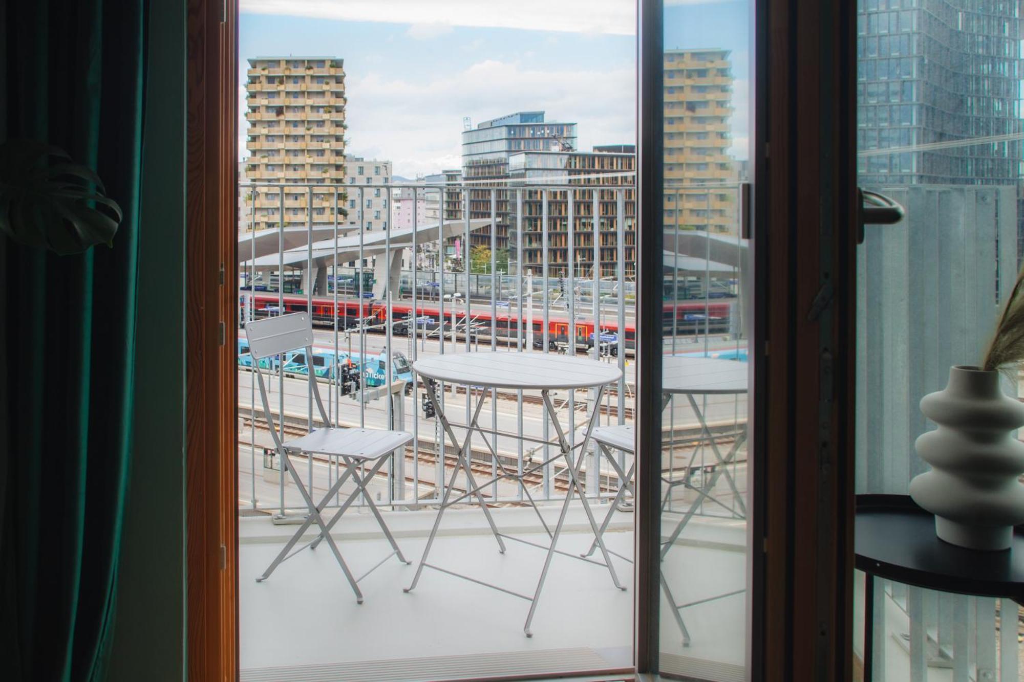 Decorous Cozy City View Suite Vienna Esterno foto